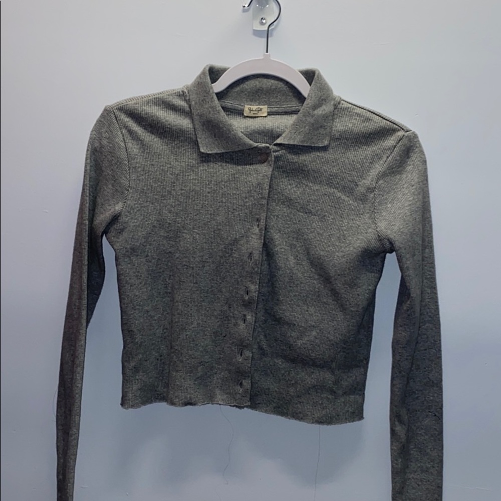 John galt cropped grey sweater